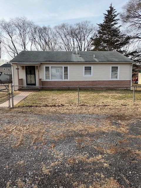 1369 Maple Ave