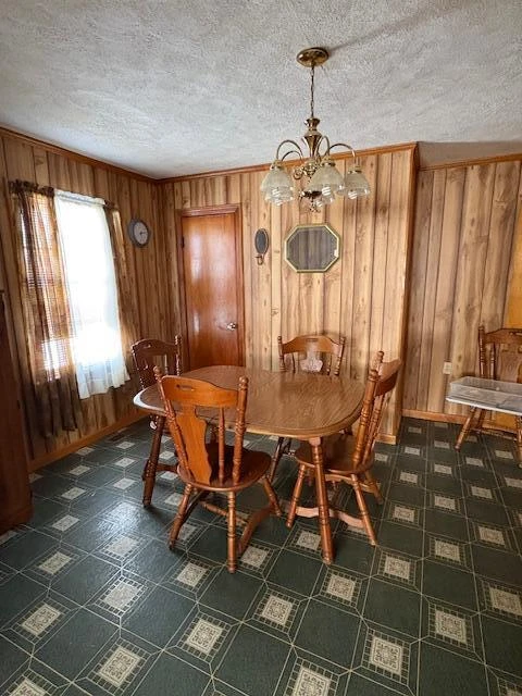 1369 Maple Ave - Photo 4