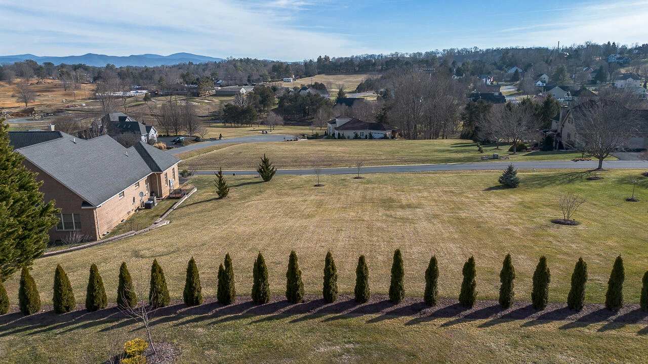 .50 ac.- HERITAGE Dr - Photo 7