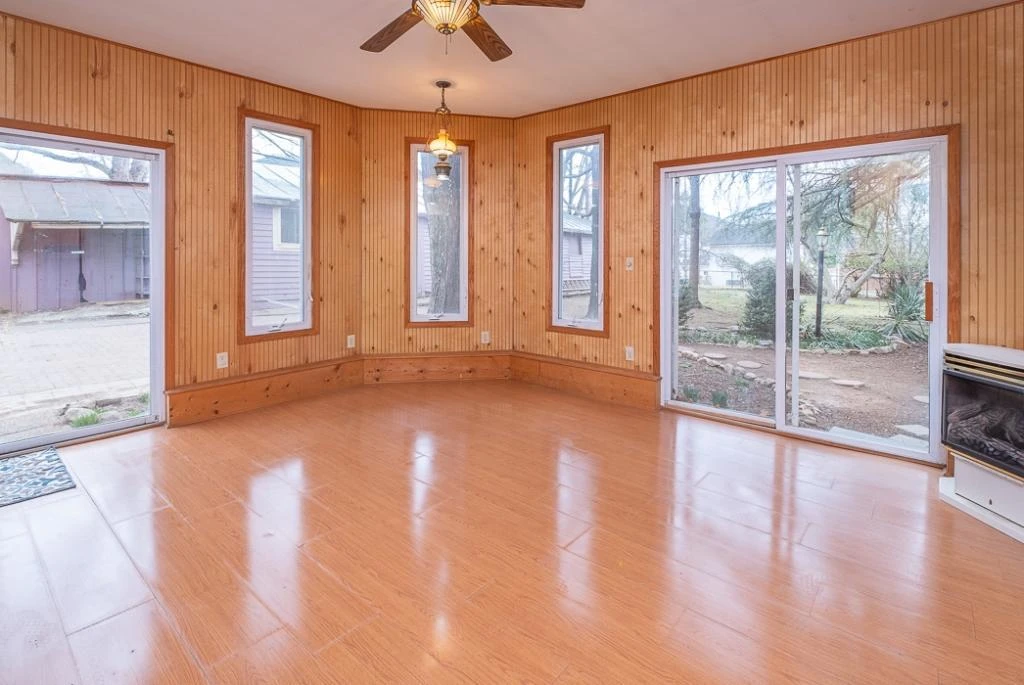 2354 Chestnut Ave - Photo 25