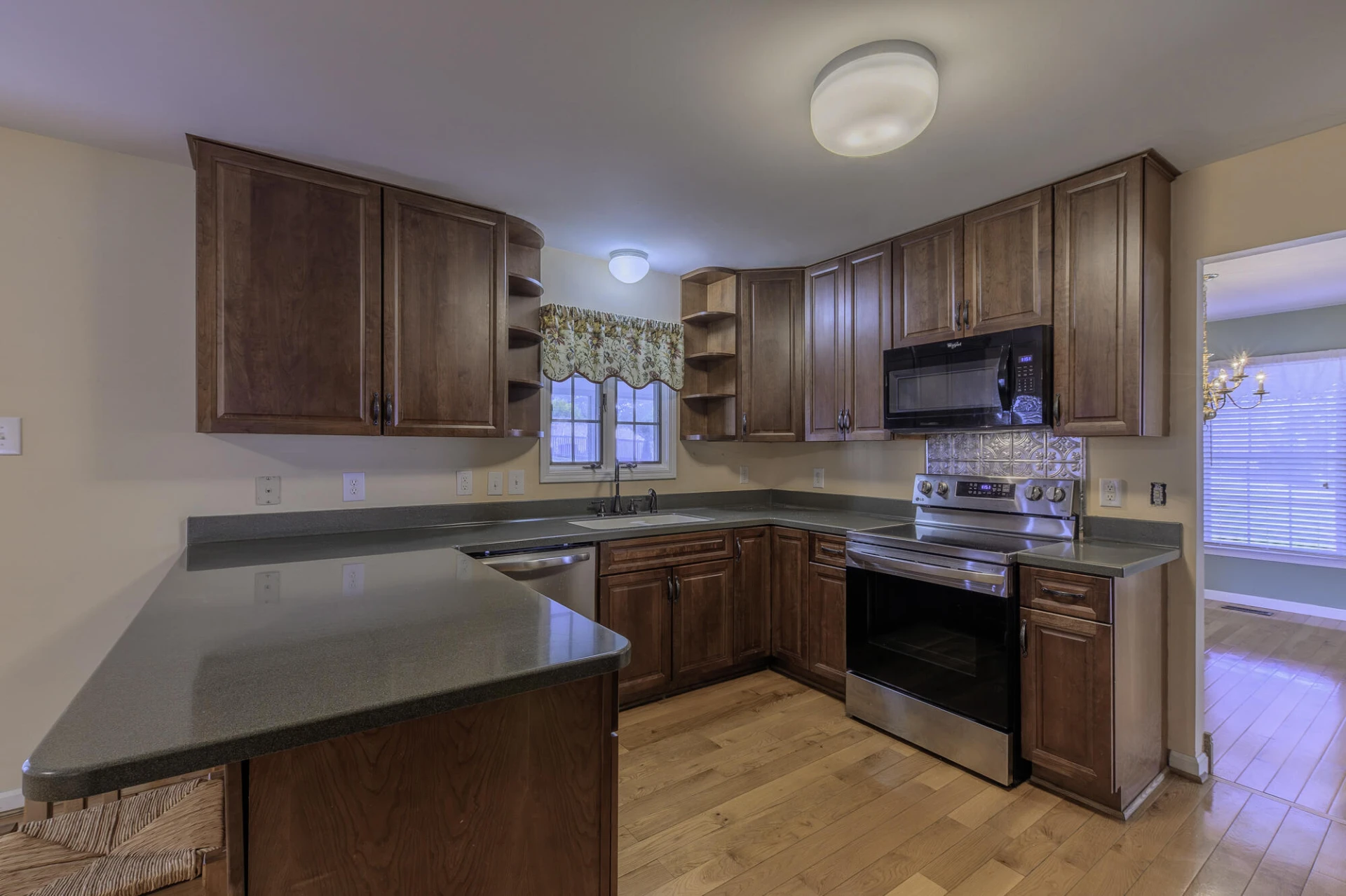 12 Hall Cir - Photo 16