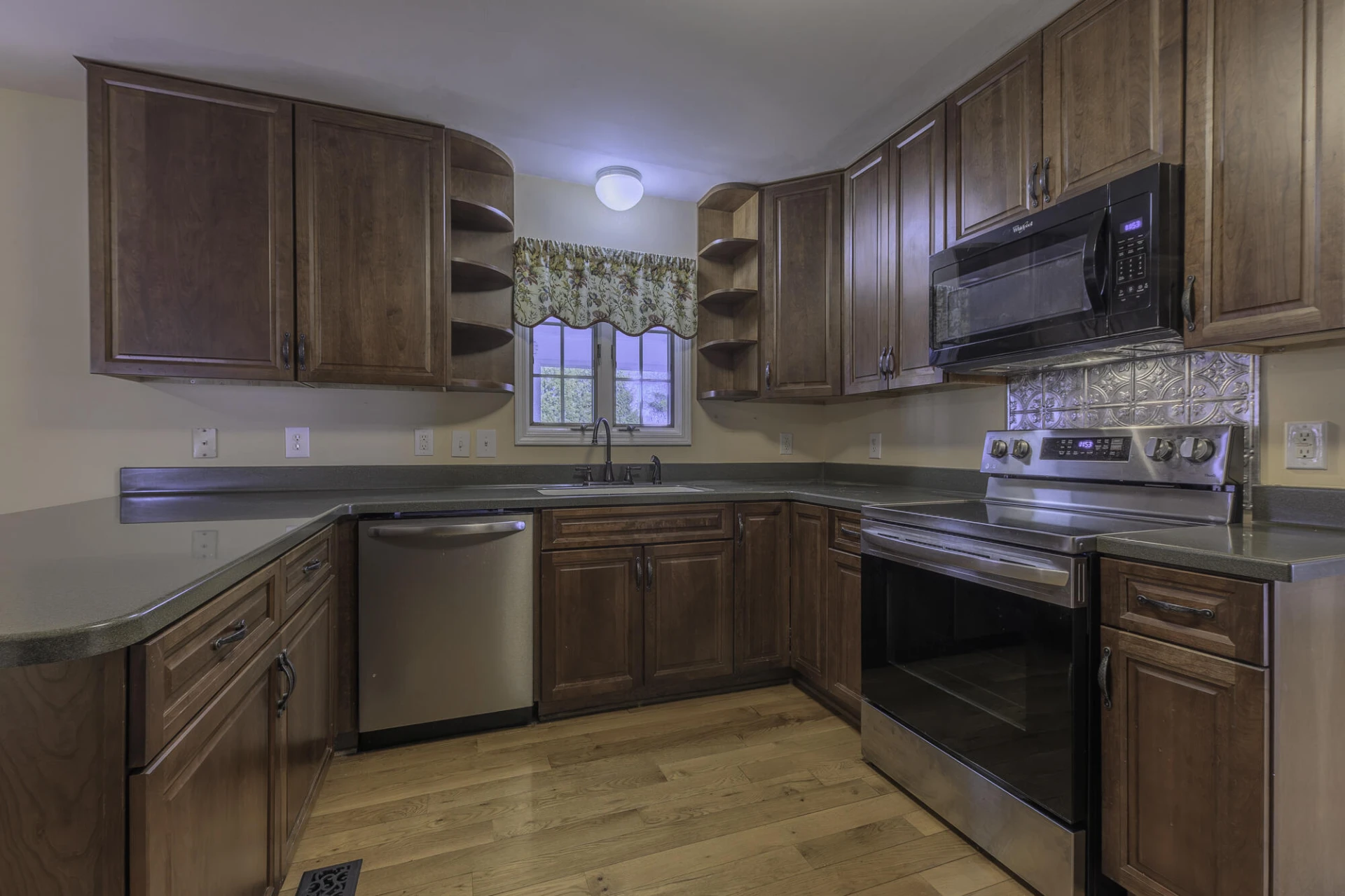 12 Hall Cir - Photo 18