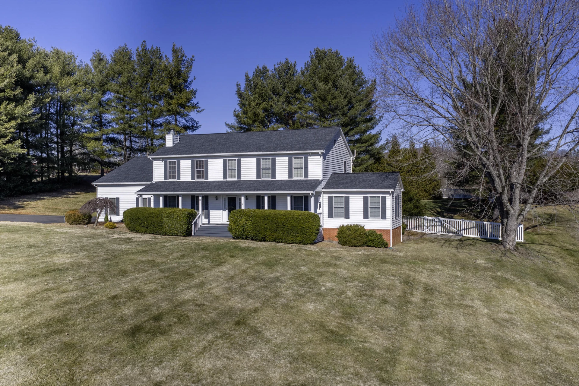12 Hall Cir - Photo 2
