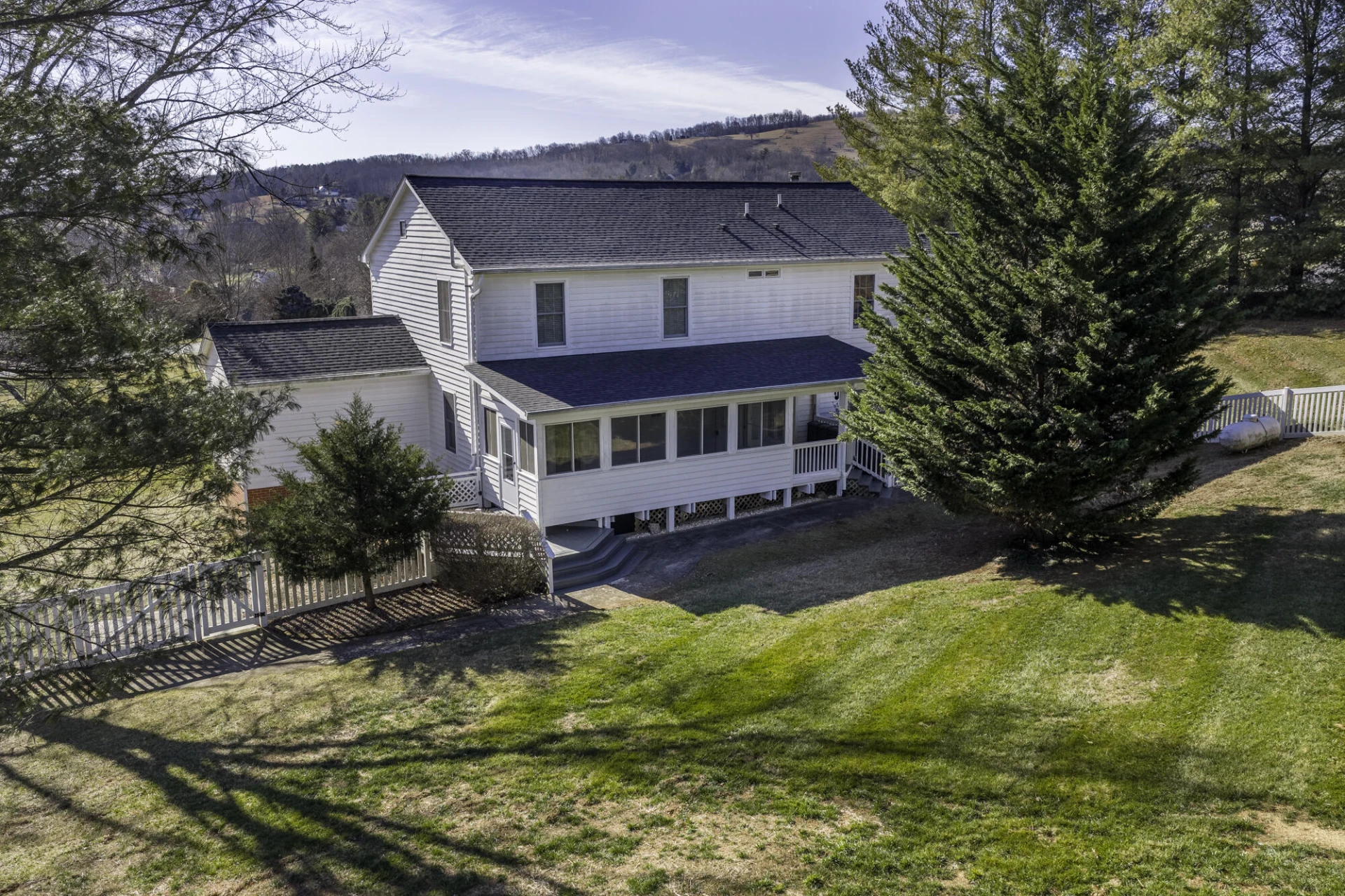 12 Hall Cir - Photo 4