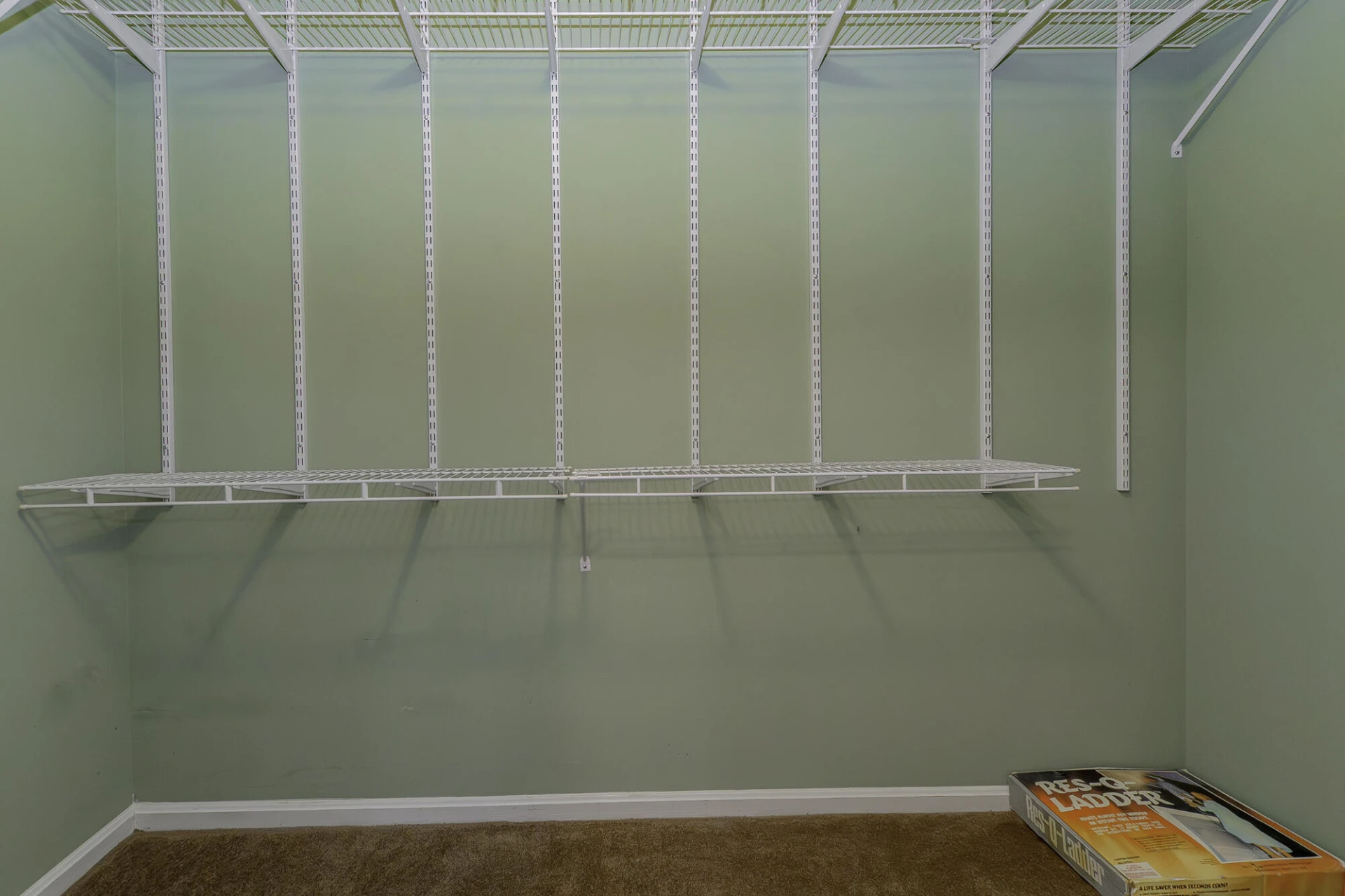 12 Hall Cir - Photo 43