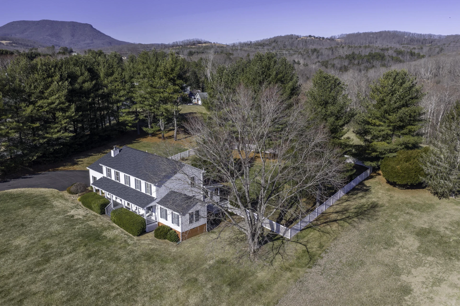12 Hall Cir - Photo 6