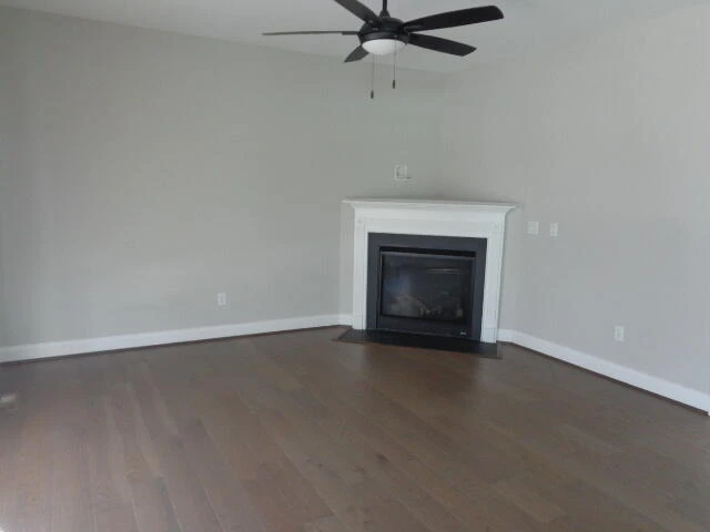 208 Windsor Dr - Photo 13