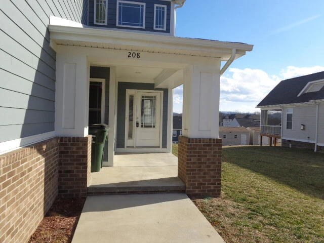 208 Windsor Dr - Photo 6