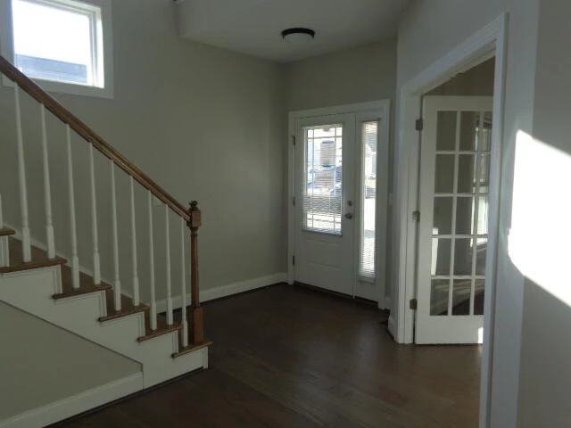208 Windsor Dr - Photo 7