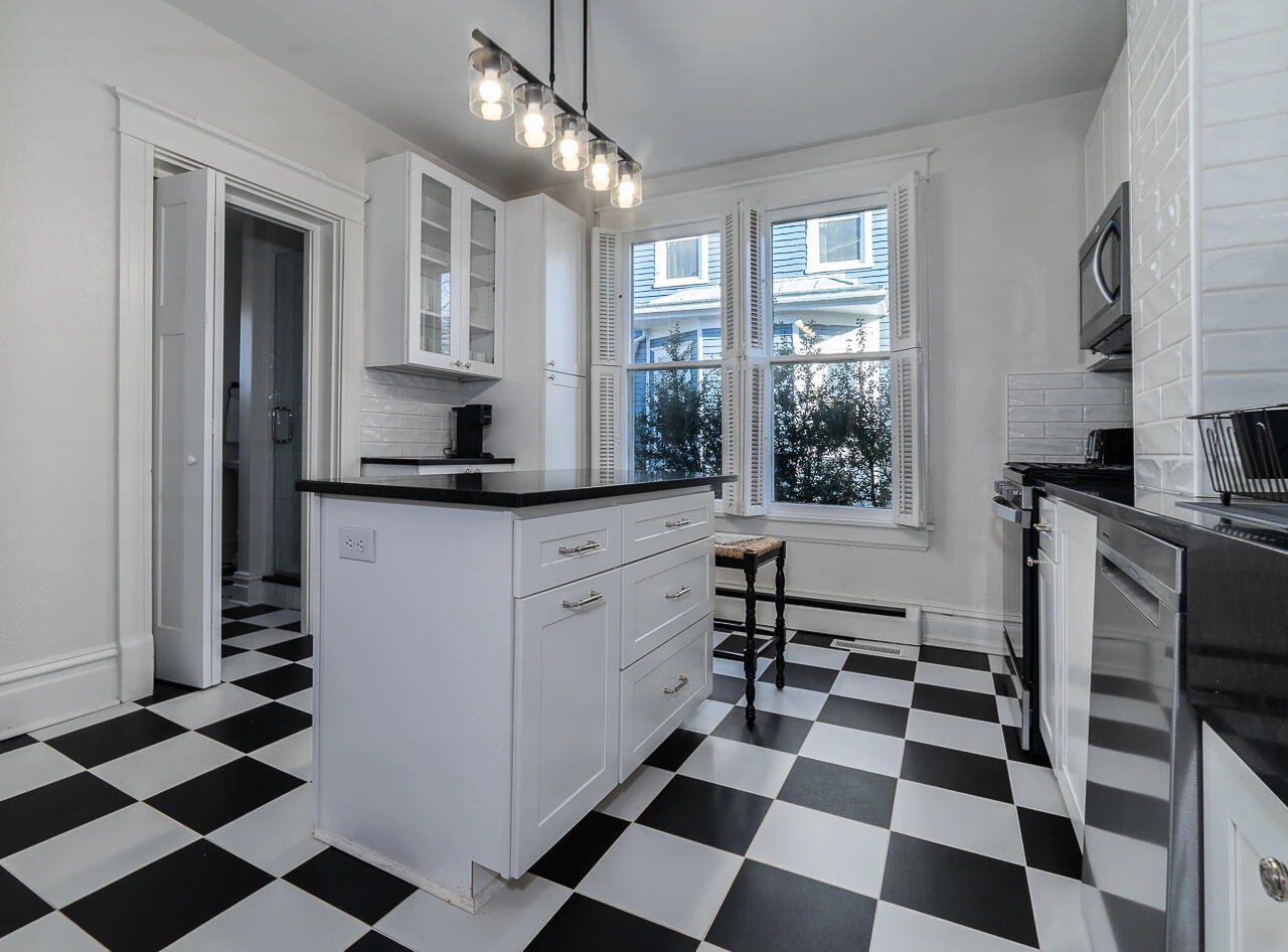 405 S Main St - Photo 12