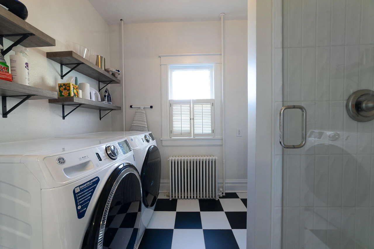 405 S Main St - Photo 15