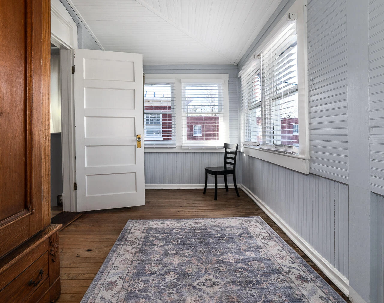 405 S Main St - Photo 26