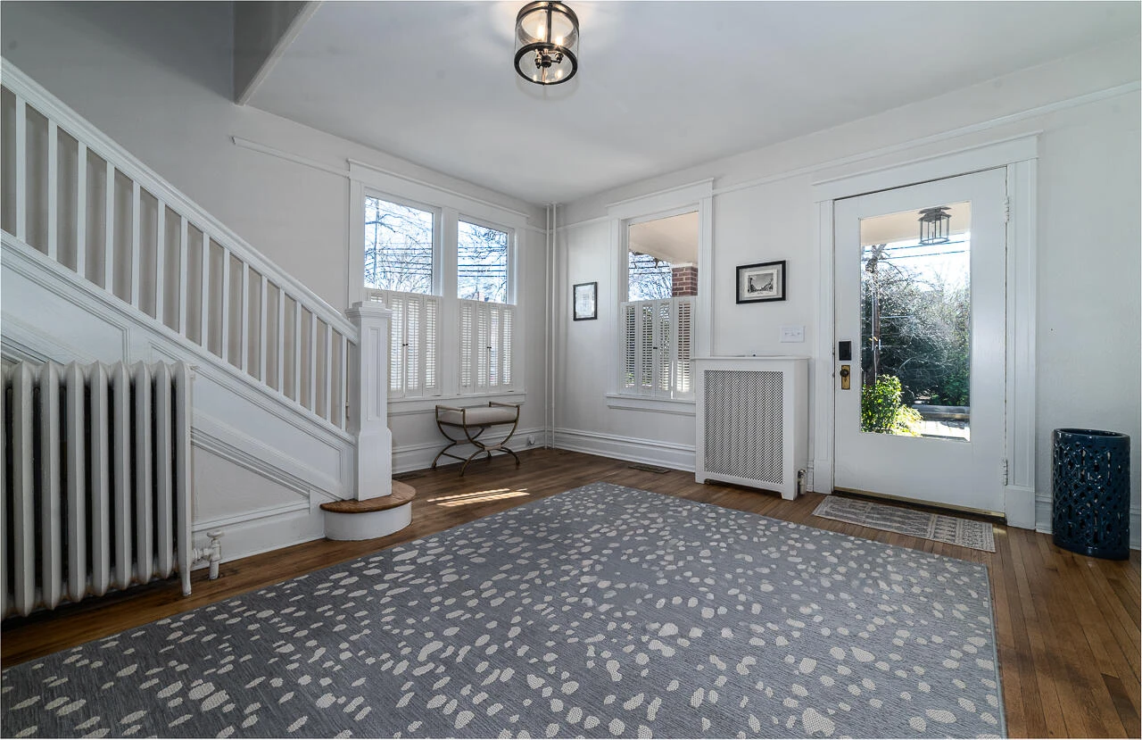 405 S Main St - Photo 6