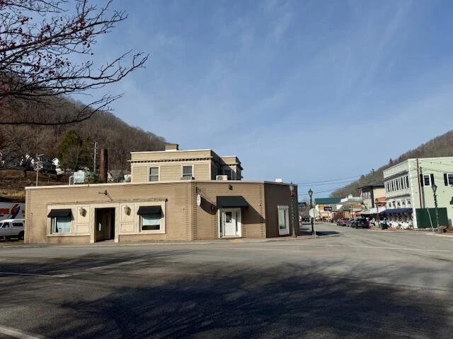 2840 Main St - Photo 11