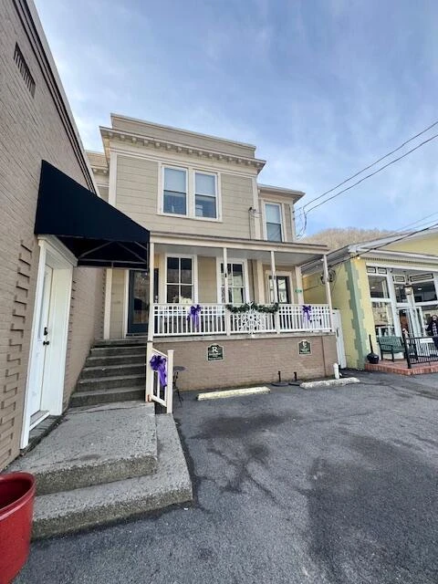 2840 Main St - Photo 5