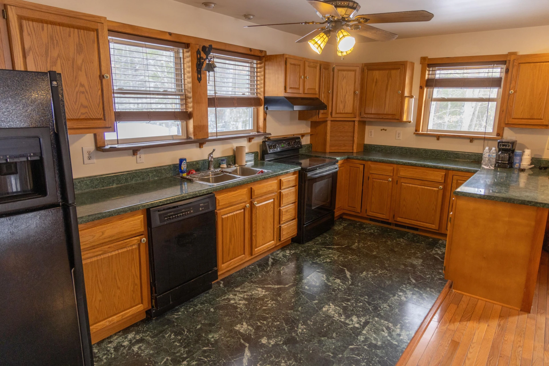 701 Wolfe Rd - Photo 13