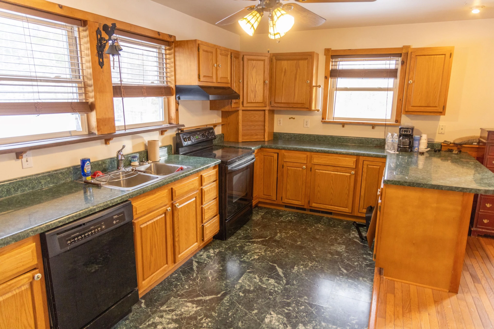 701 Wolfe Rd - Photo 14