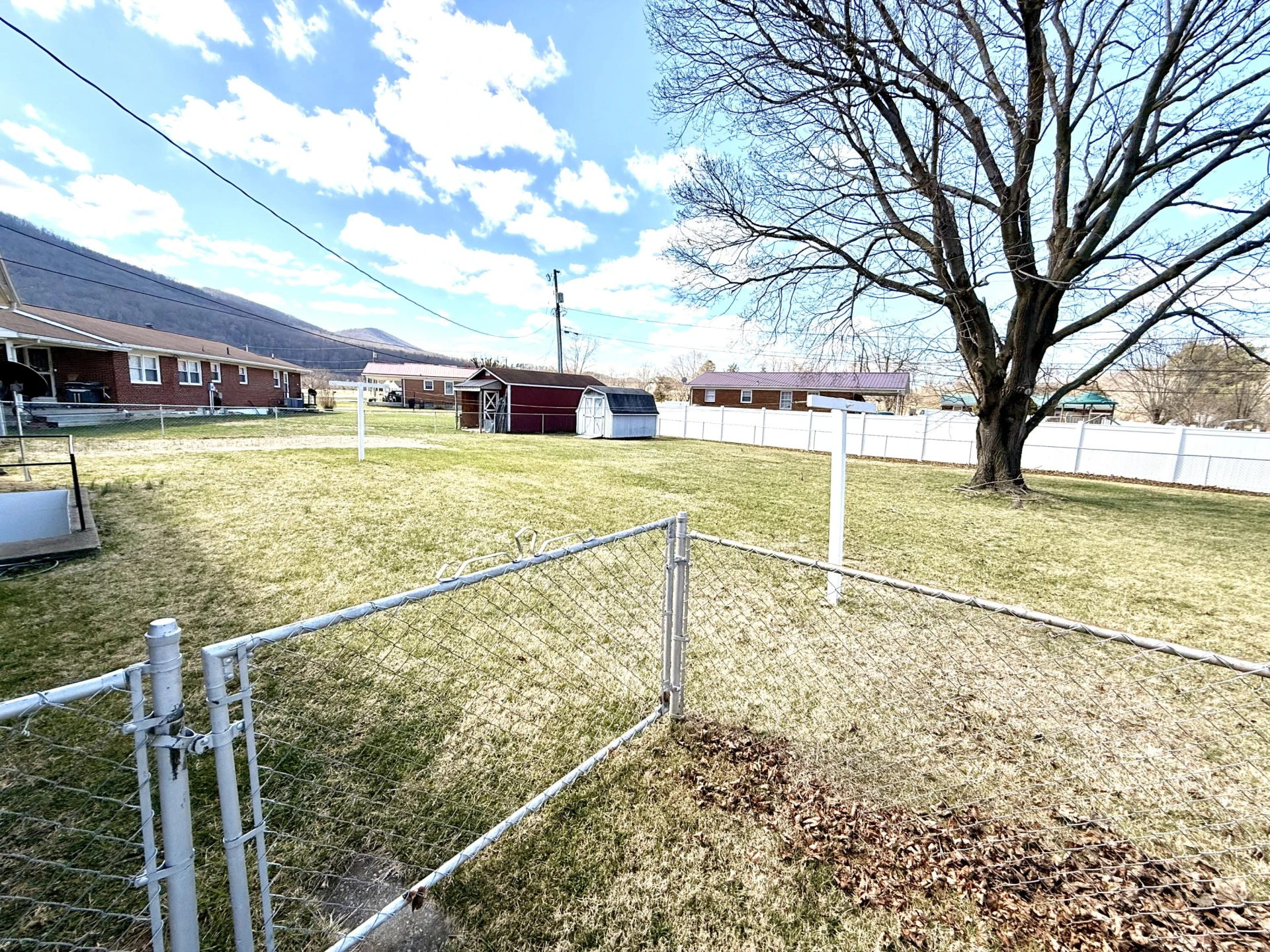 401 Corner Dr - Photo 22