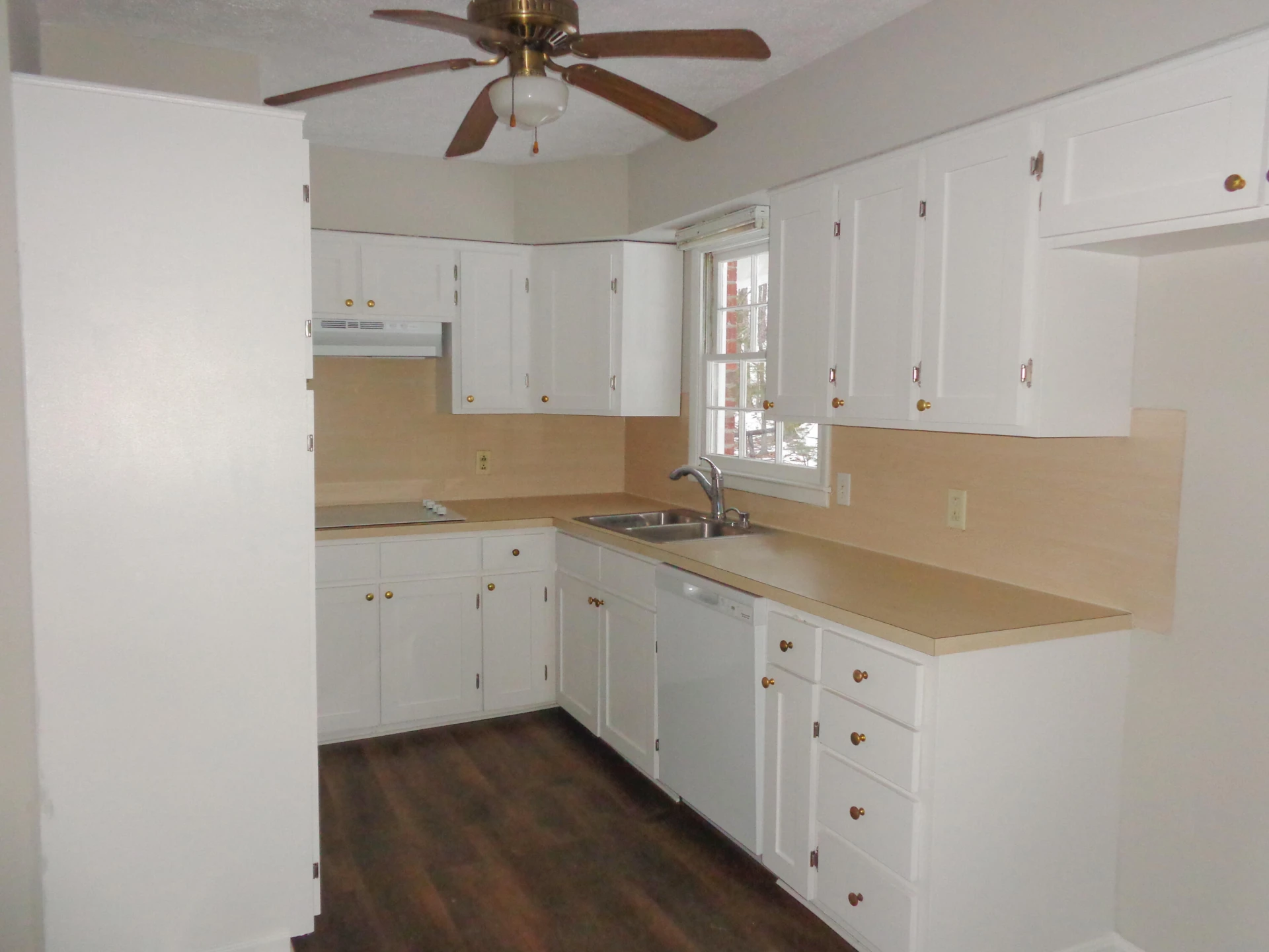 1136 Staunton Hill Rd - Photo 8