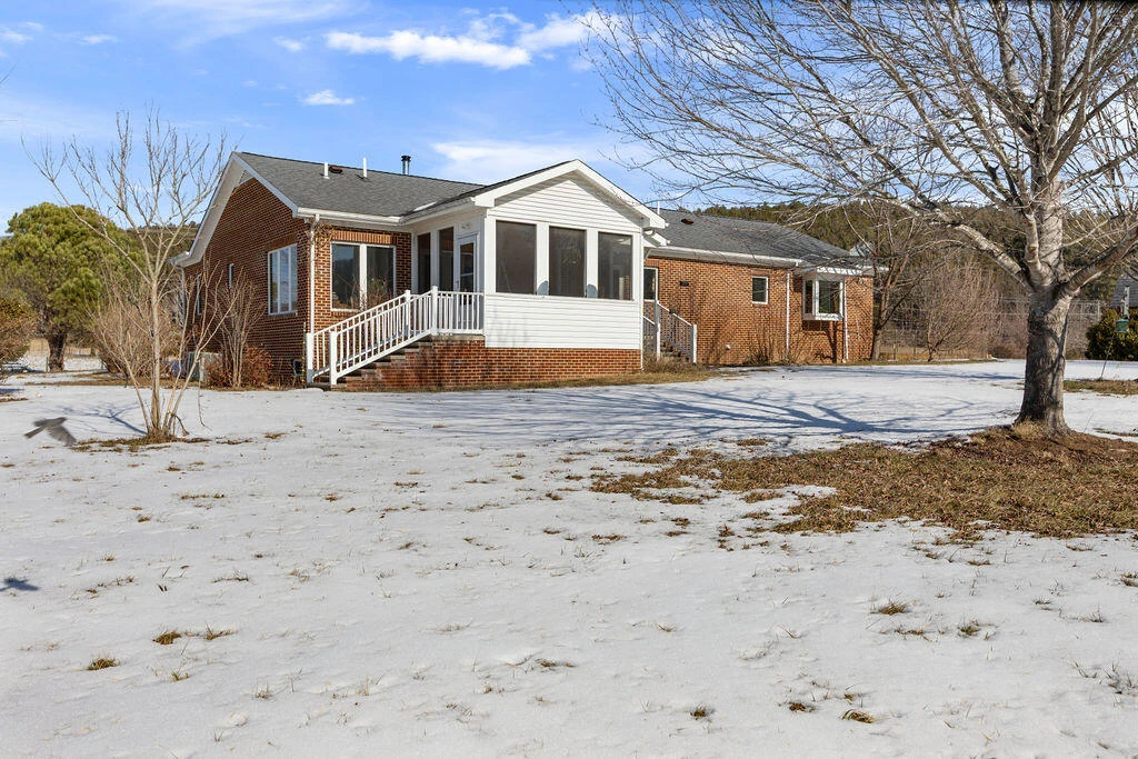 130 Walkers Creek Rd - Photo 5
