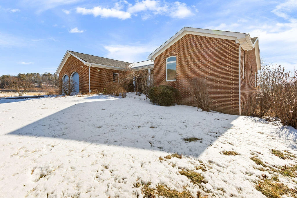130 Walkers Creek Rd - Photo 6