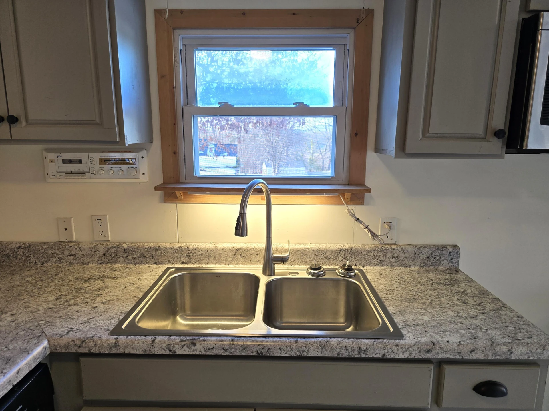 1875 Holly Ave - Photo 15