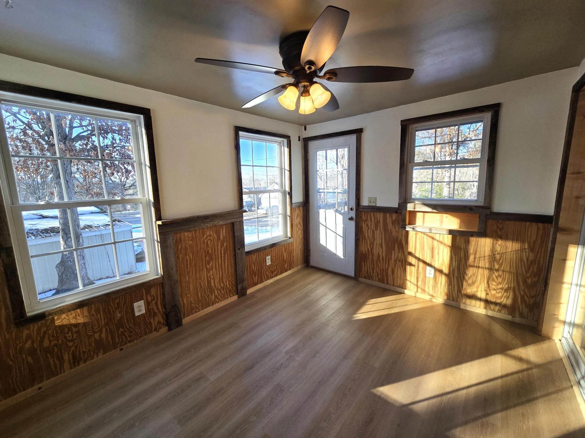 1875 Holly Ave - Photo 21