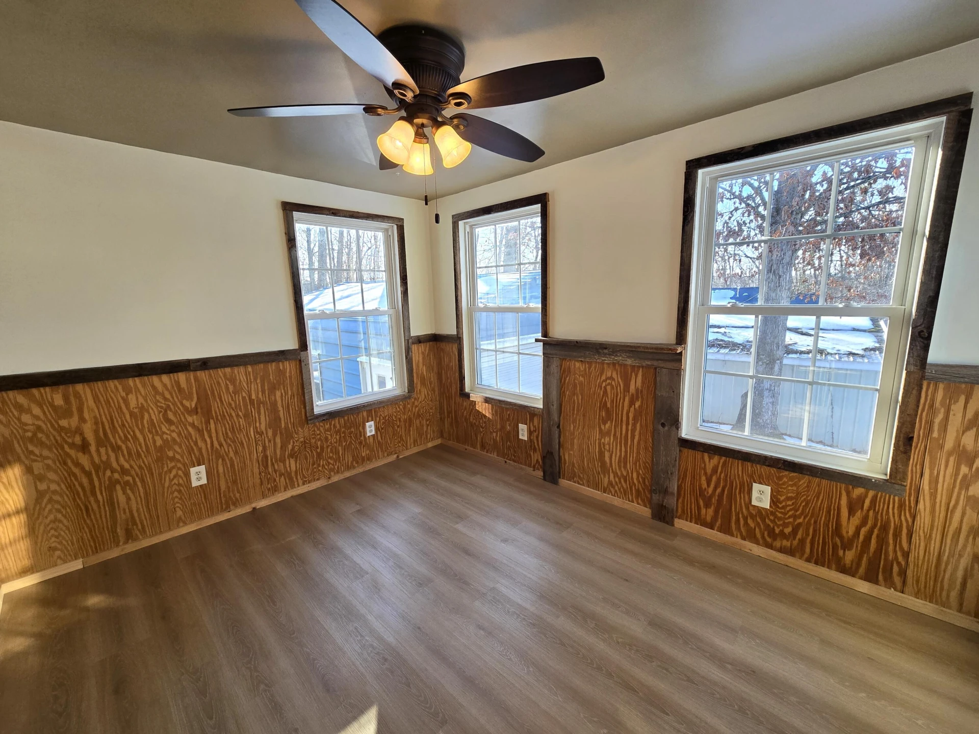 1875 Holly Ave - Photo 22