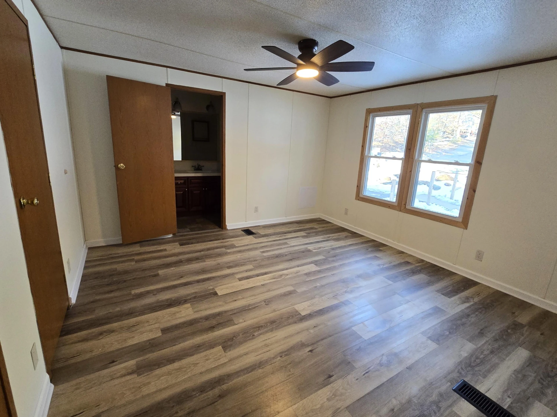 1875 Holly Ave - Photo 28