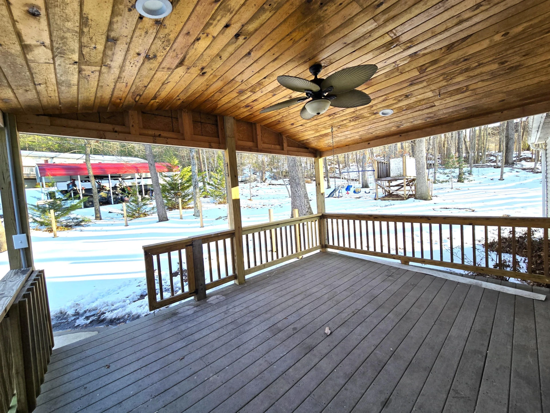 1875 Holly Ave - Photo 3