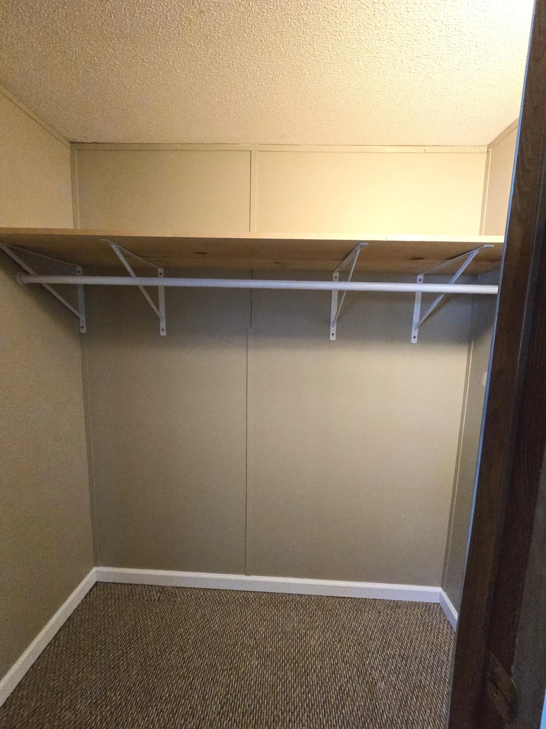 1875 Holly Ave - Photo 31
