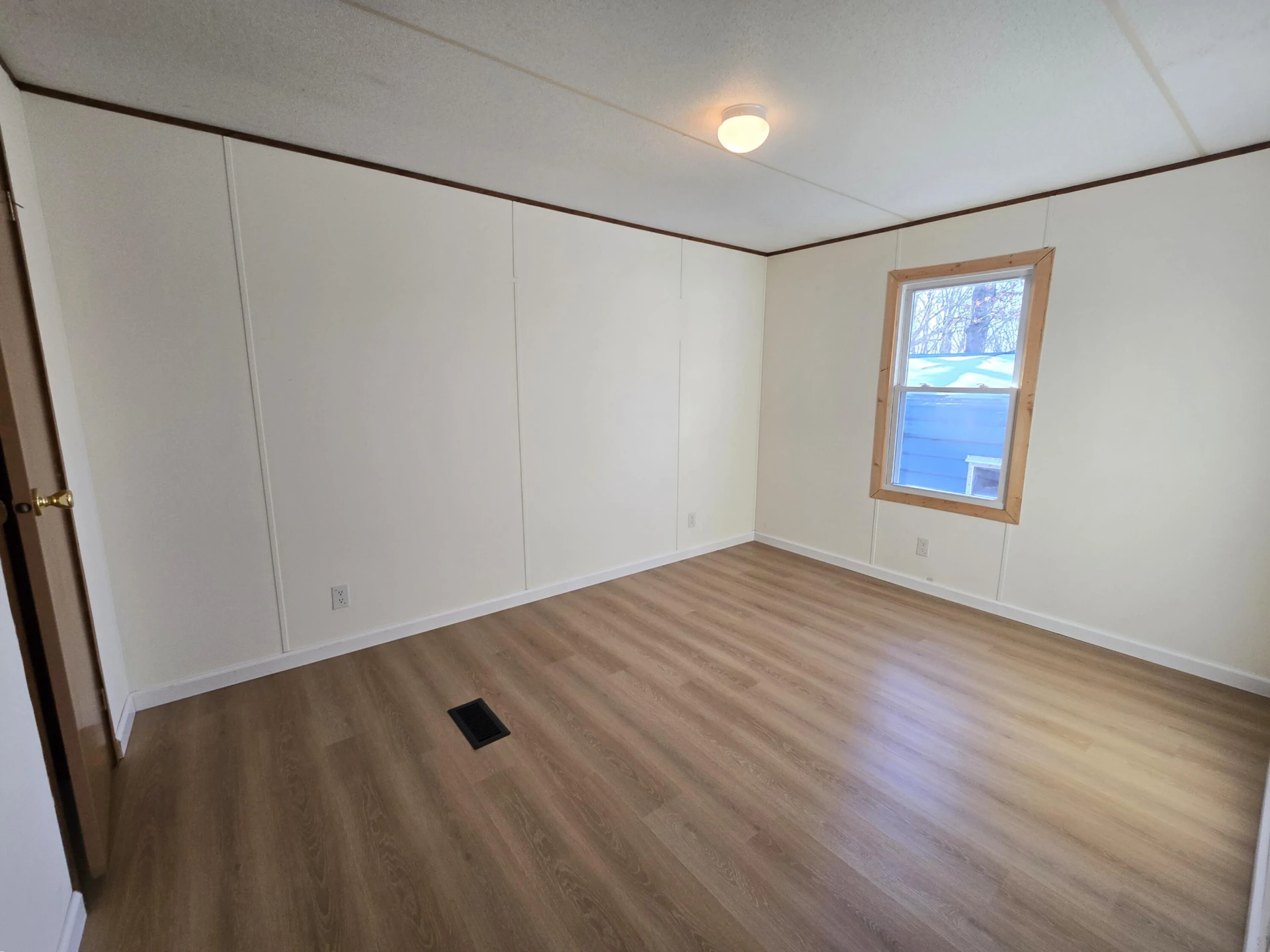 1875 Holly Ave - Photo 37