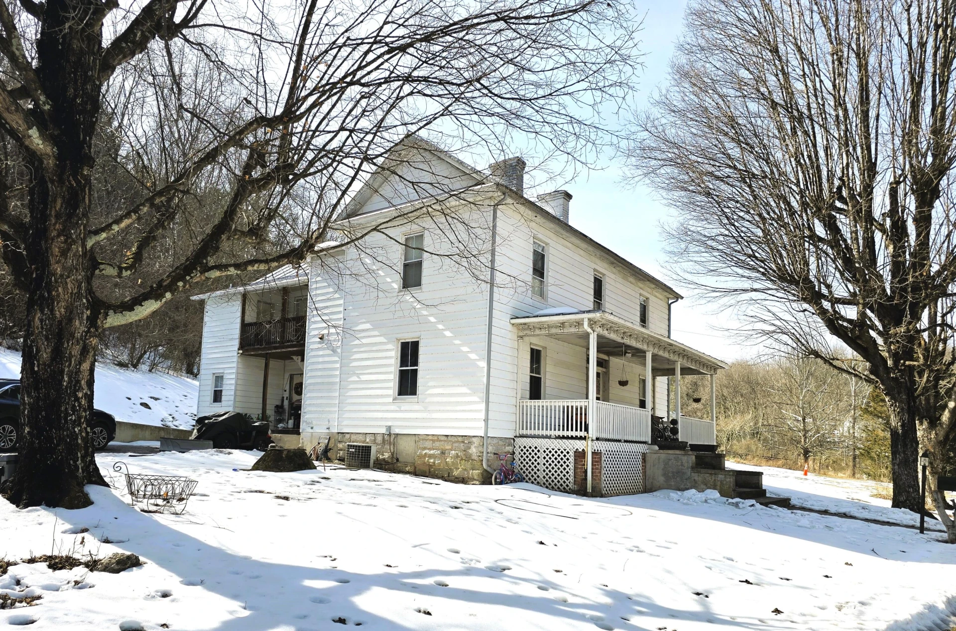 44 Swink Ln - Photo 2