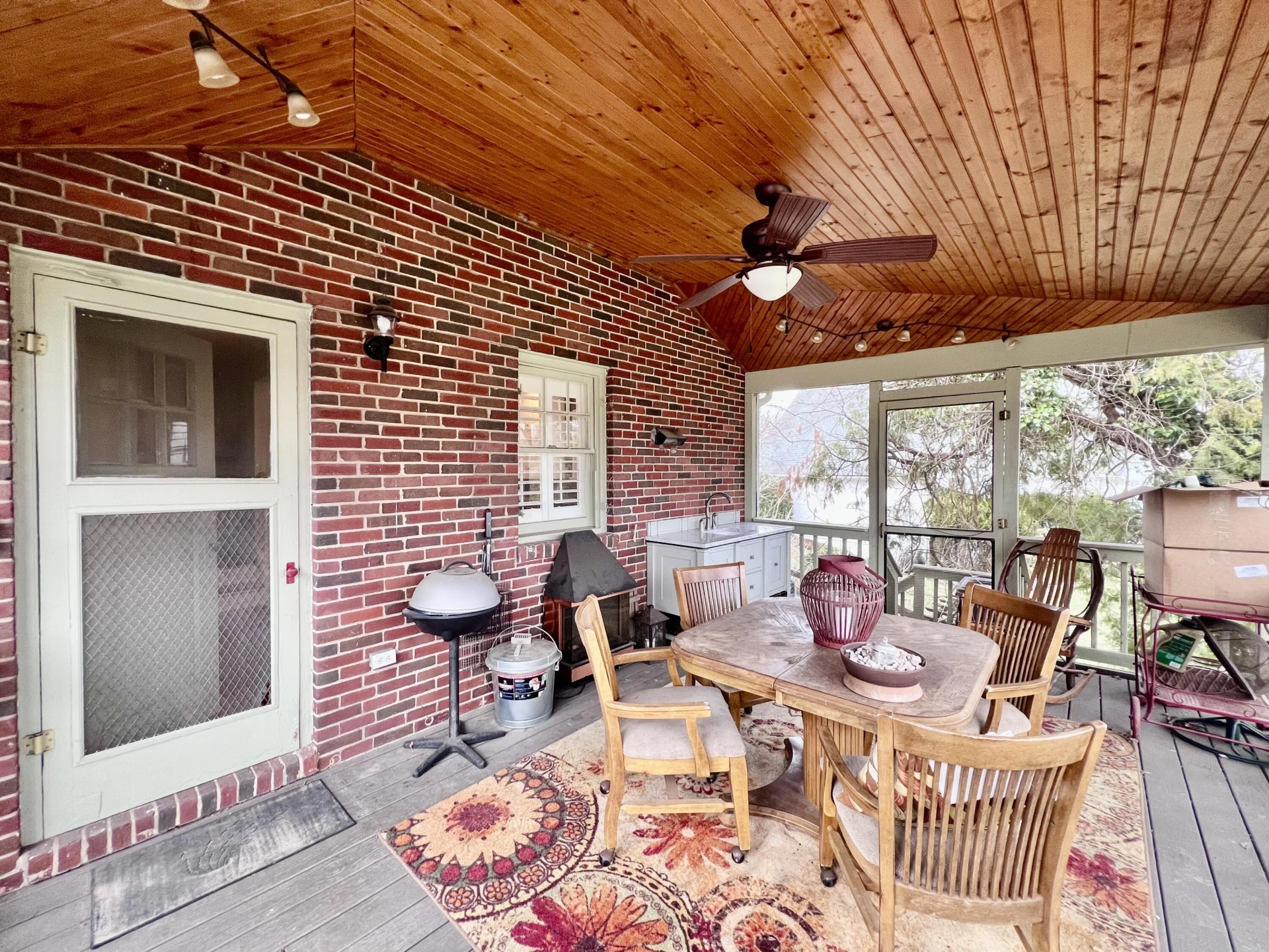 606 Stonewall St - Photo 45