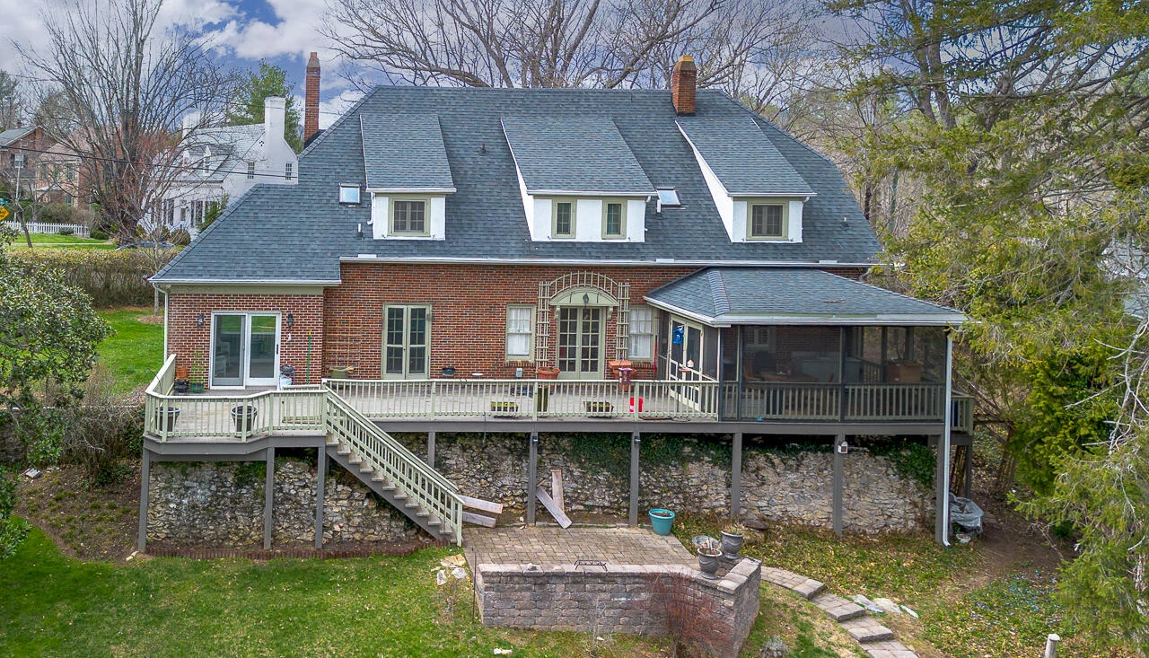 606 Stonewall St - Photo 5