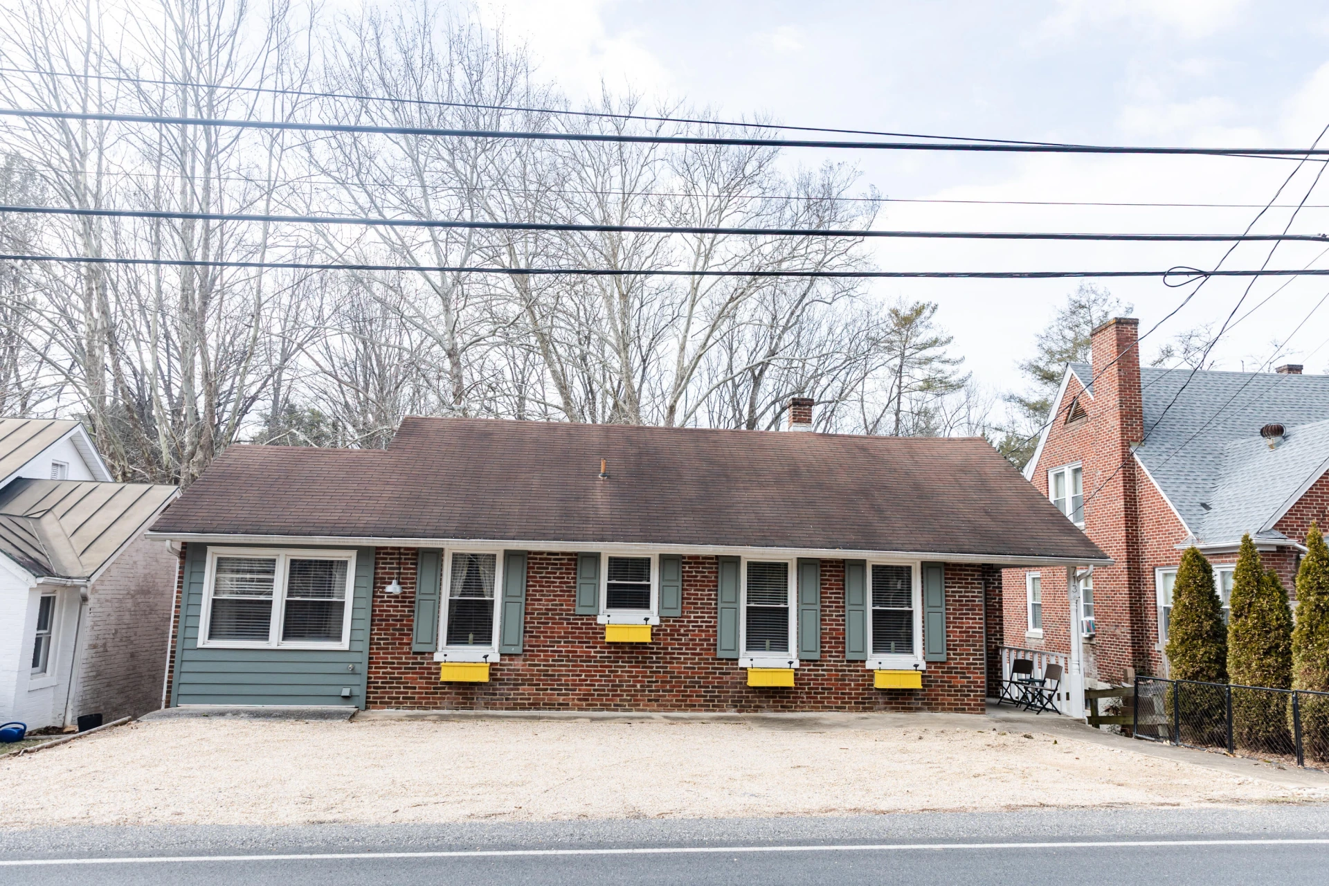 713 Thornhill Rd