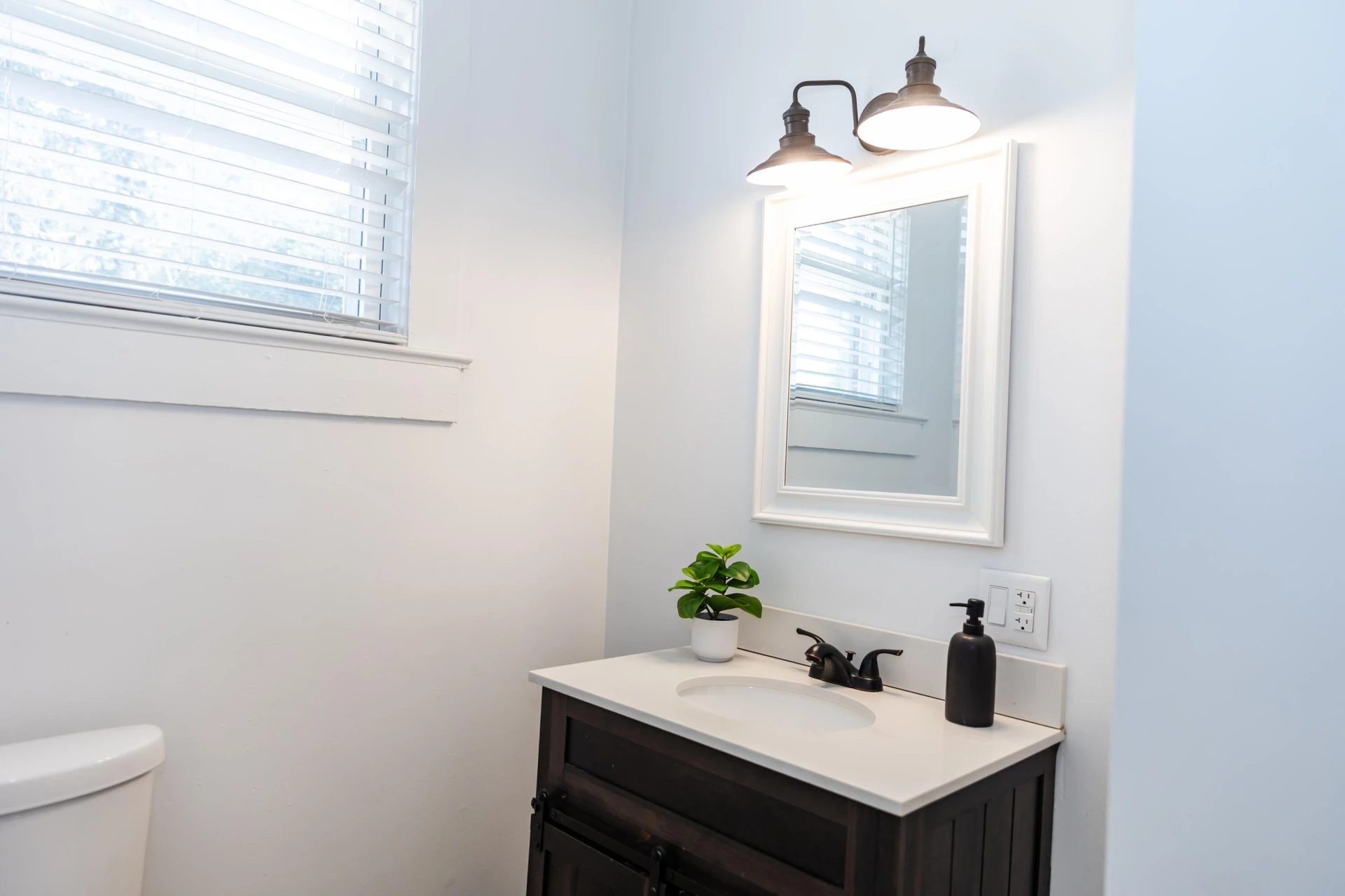 713 Thornhill Rd - Photo 37