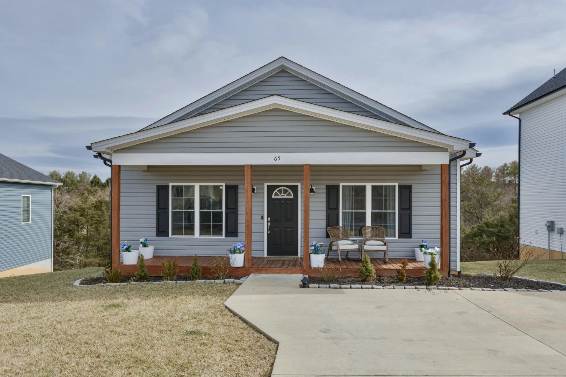 65 Triple Crown Dr - Photo 2