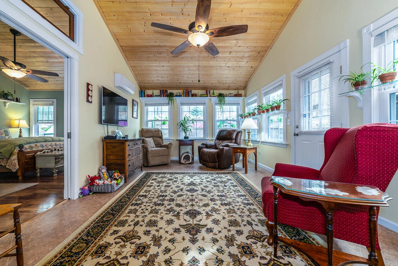 261 Reid Rd - Photo 17