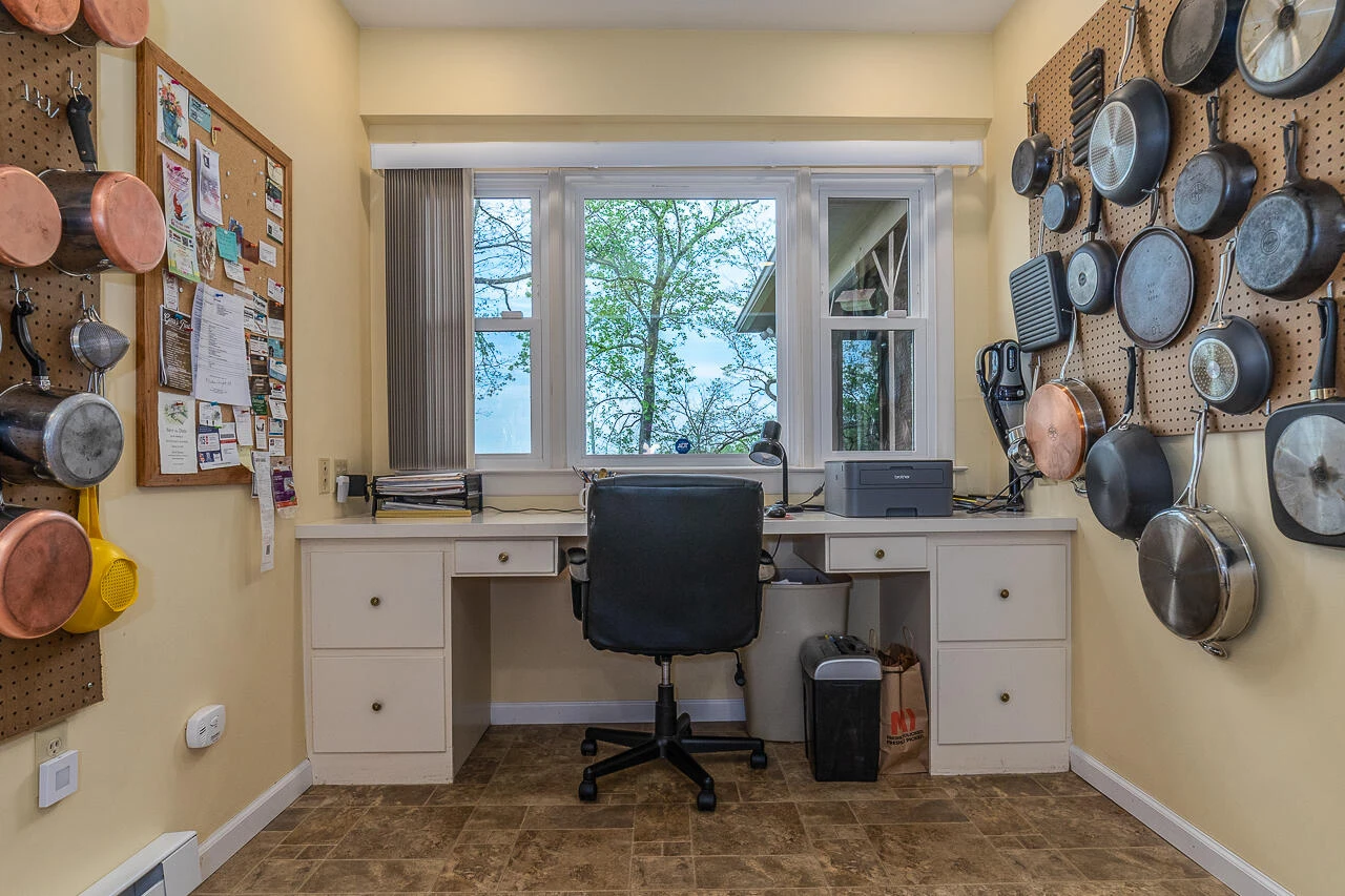 261 Reid Rd - Photo 25