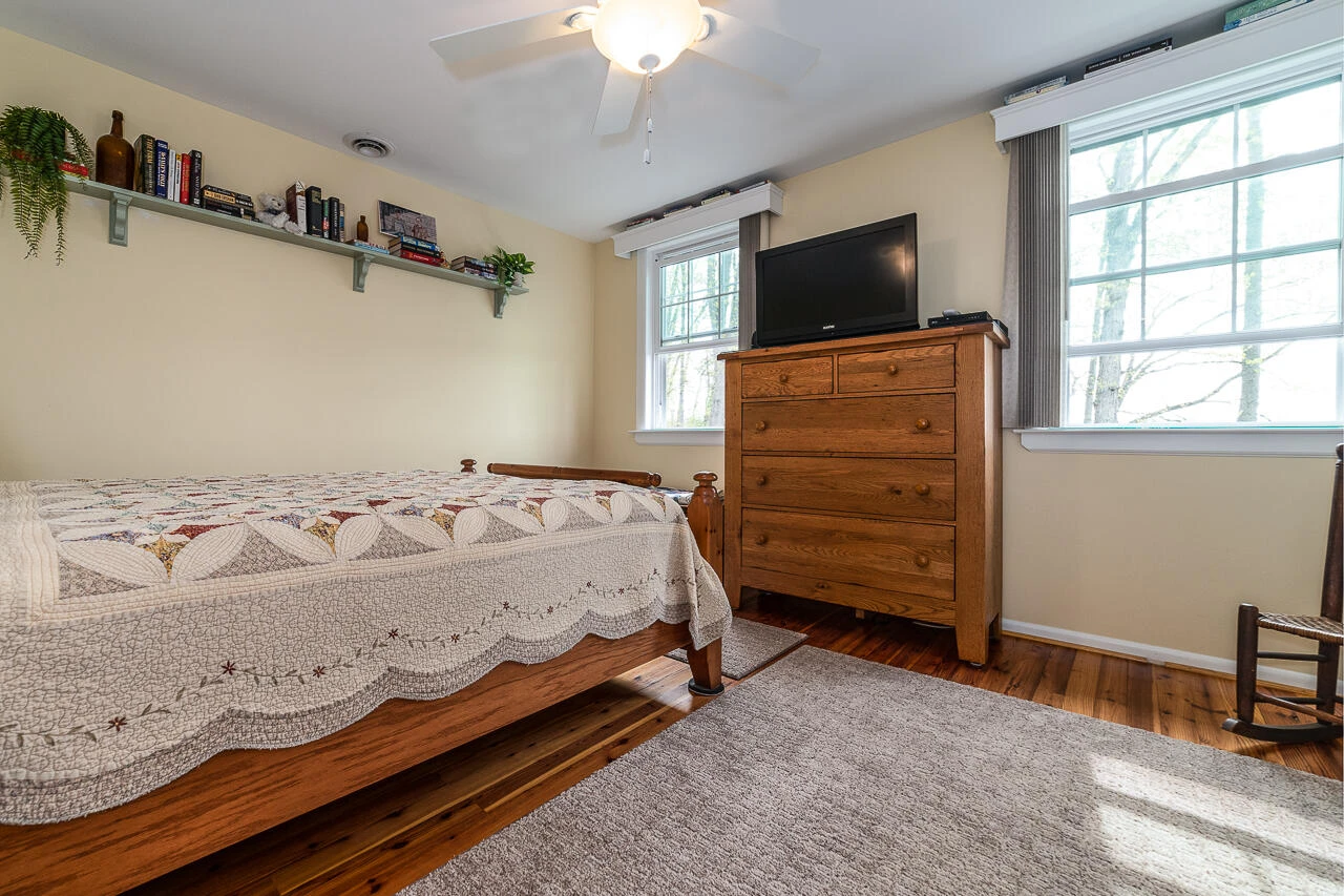 261 Reid Rd - Photo 31