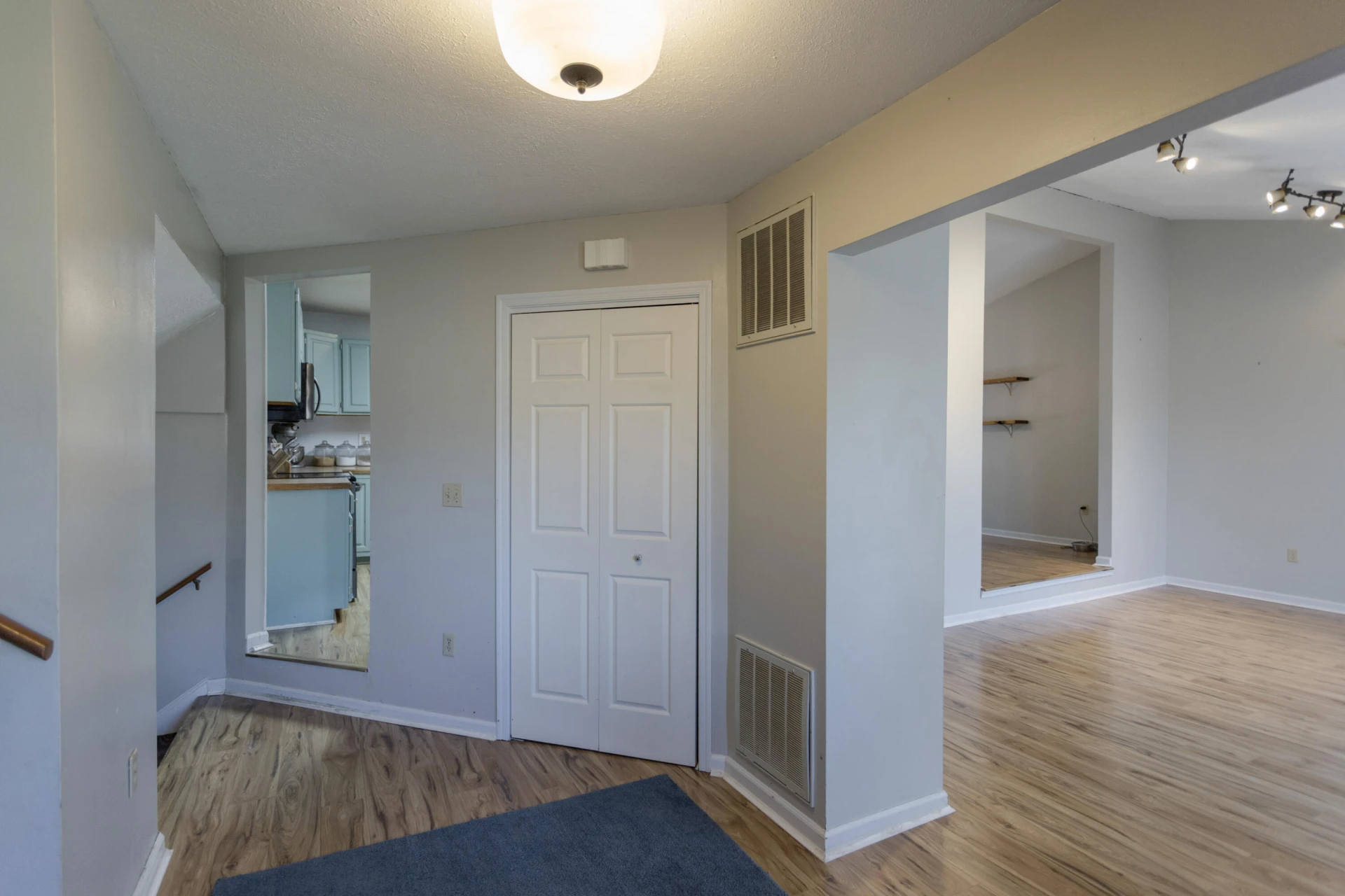 12 Link Rd - Photo 2