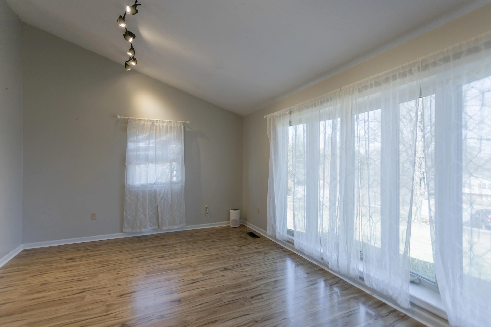 12 Link Rd - Photo 3