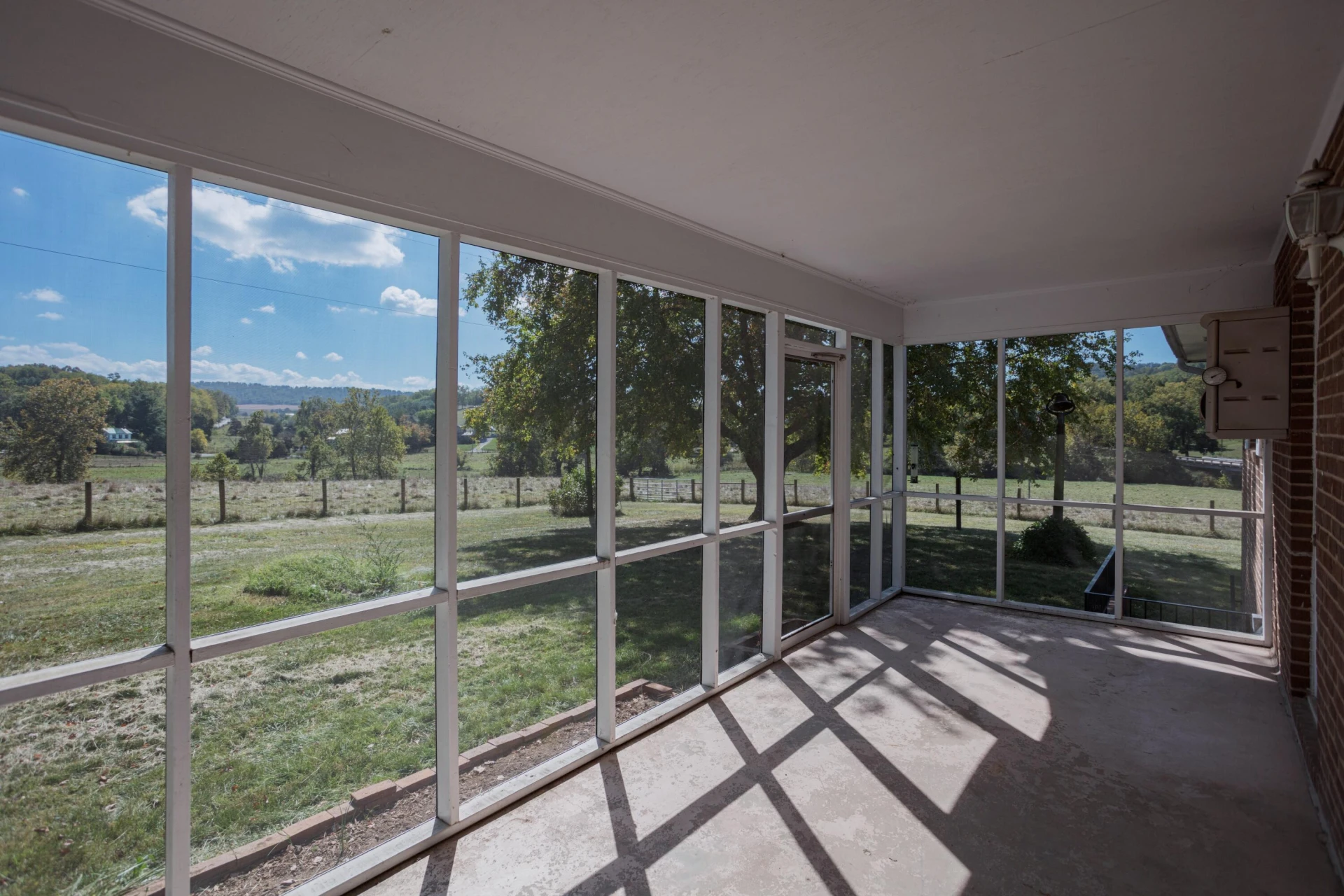 2834 BROWNSBURG Tpke - Photo 34