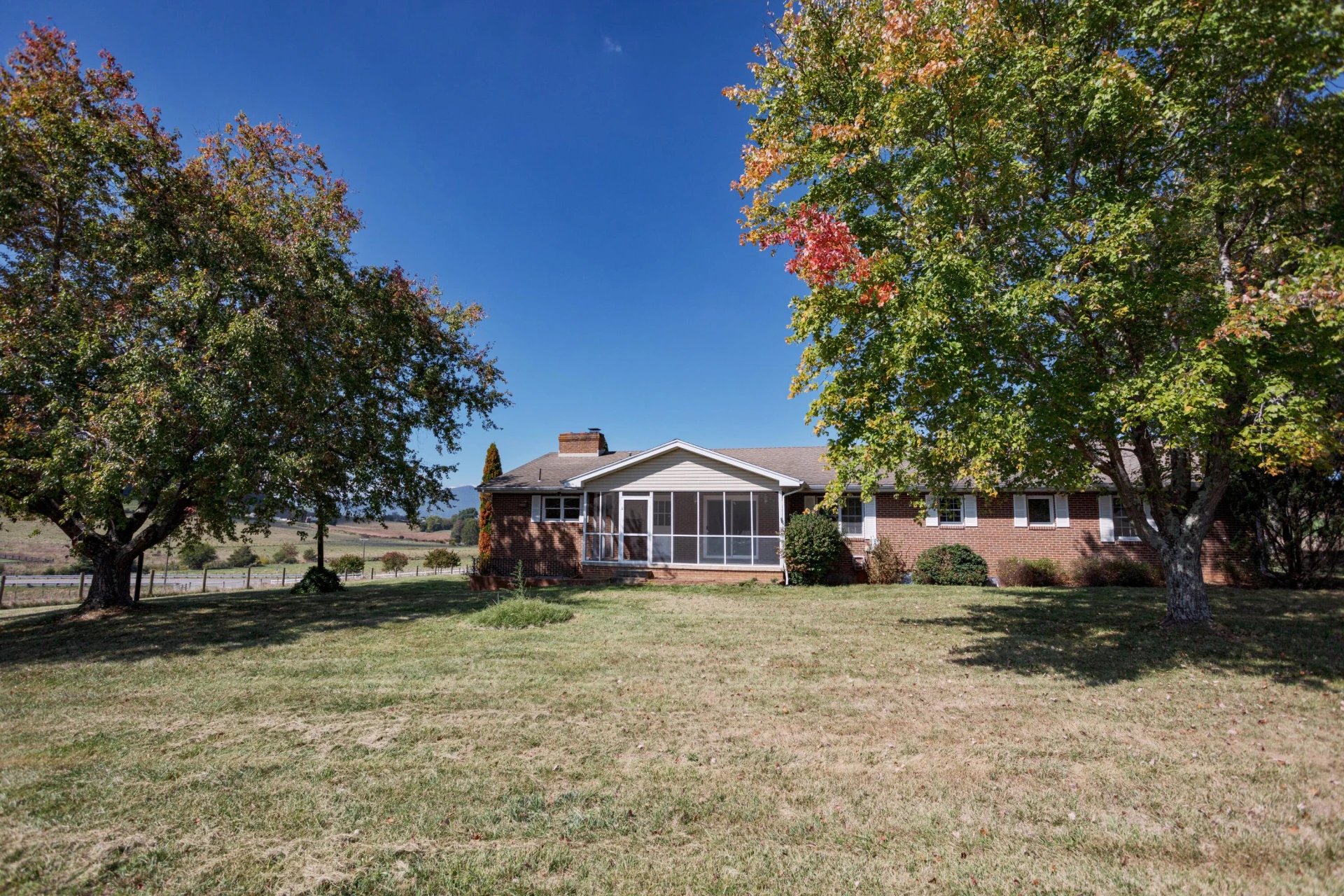 2834 BROWNSBURG Tpke - Photo 6