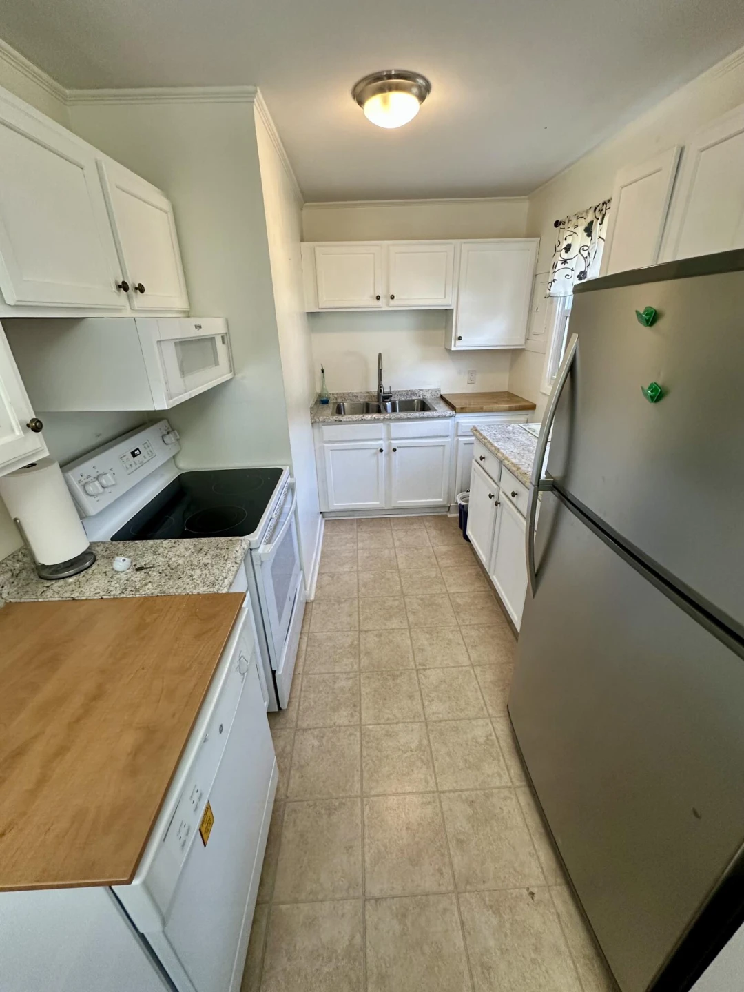 538 W Jackson St - Photo 4