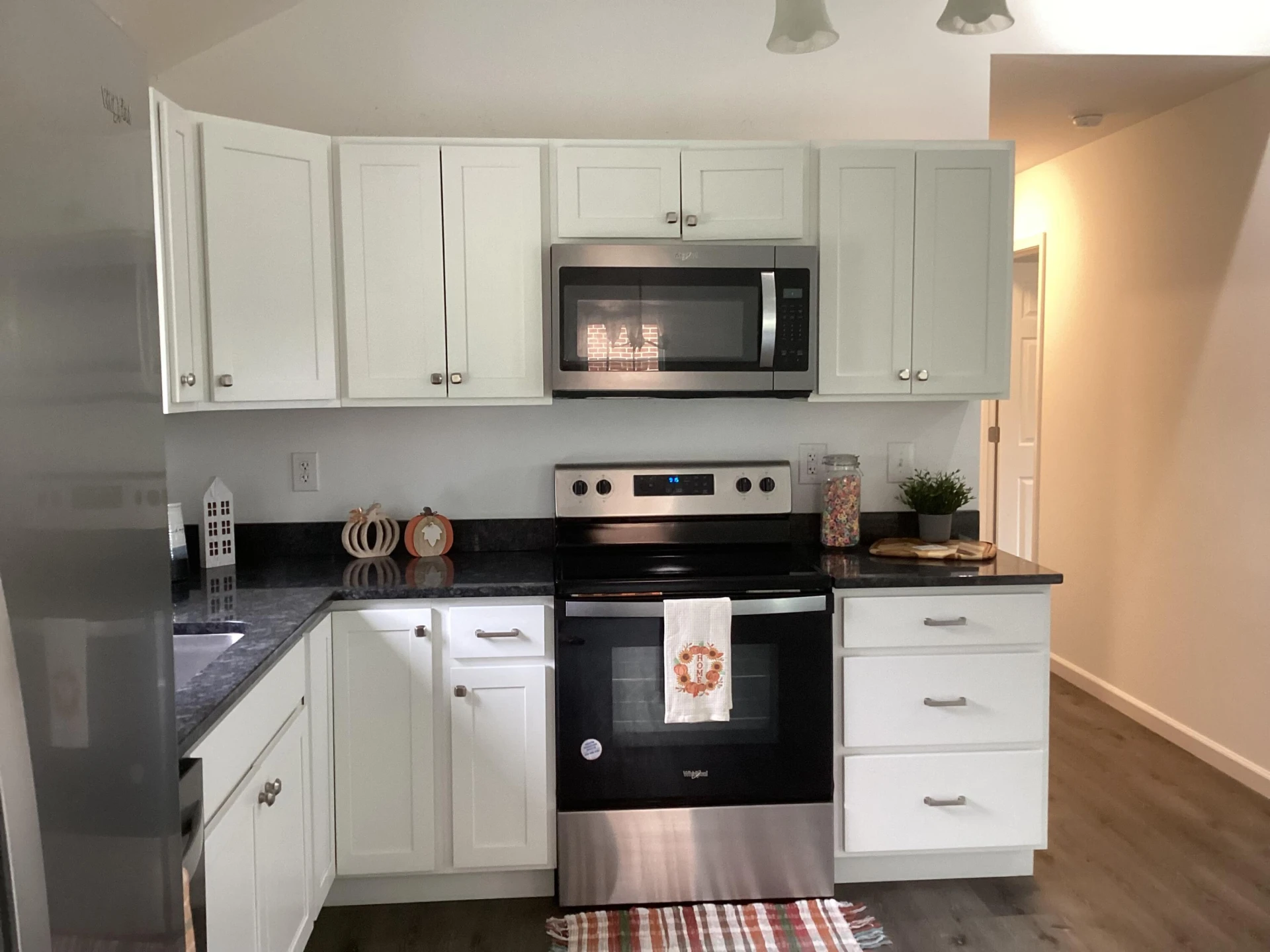 1744 Cedar Ave - Photo 8
