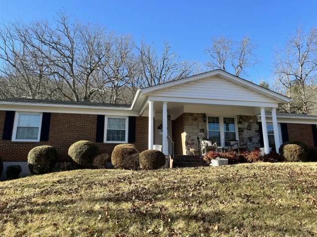 55 Roseloe Ln, Hot Springs, VA, 24445