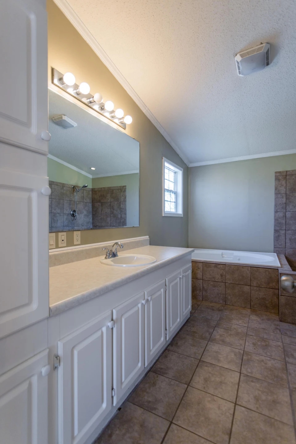 130 Amber Woods Dr - Photo 24