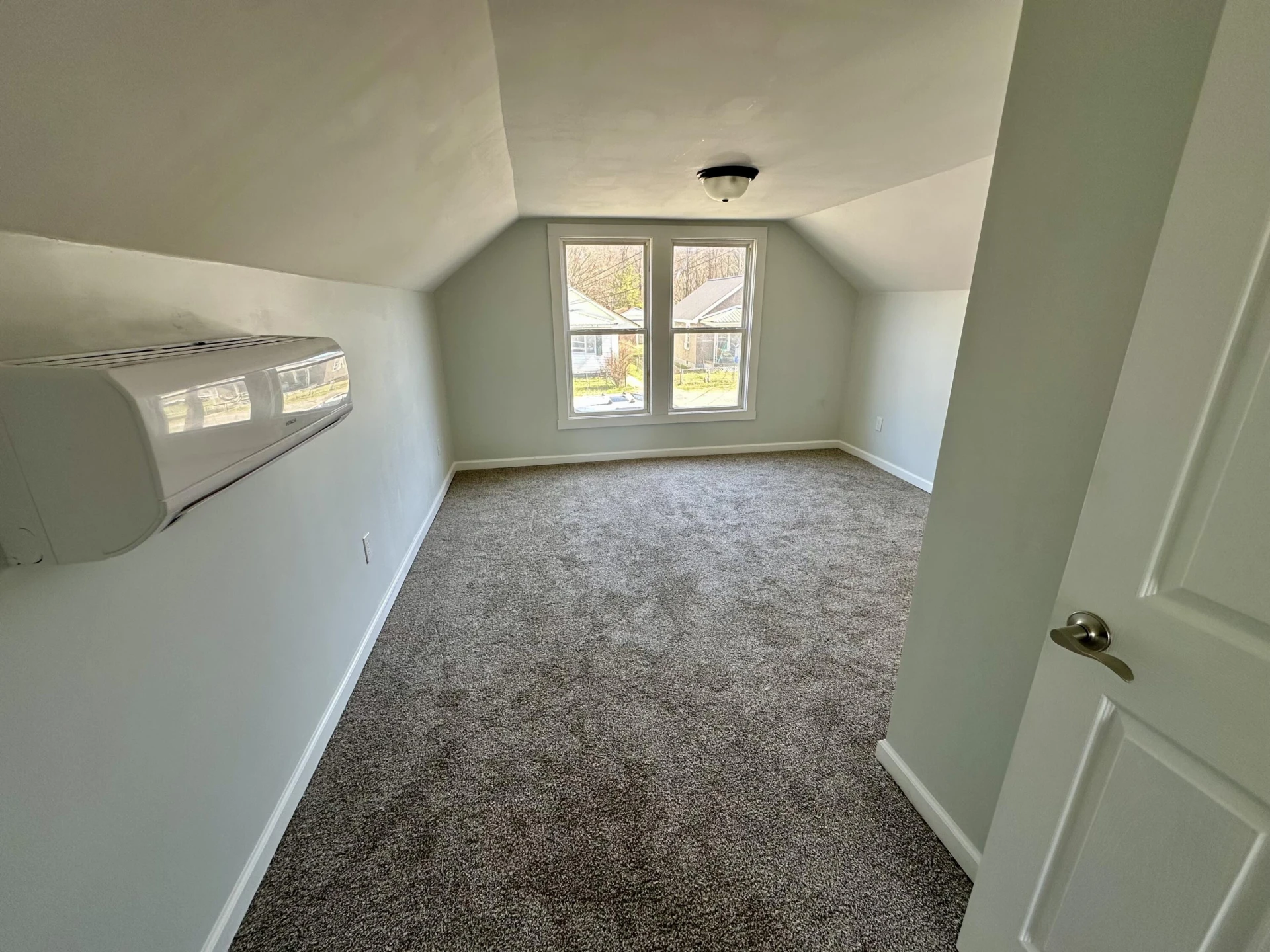 904 N Greenbrier Ave - Photo 12